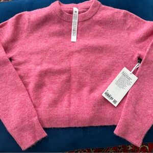 Alpaca Wool -Blend Pink Cropped Long Sleeve Sweater